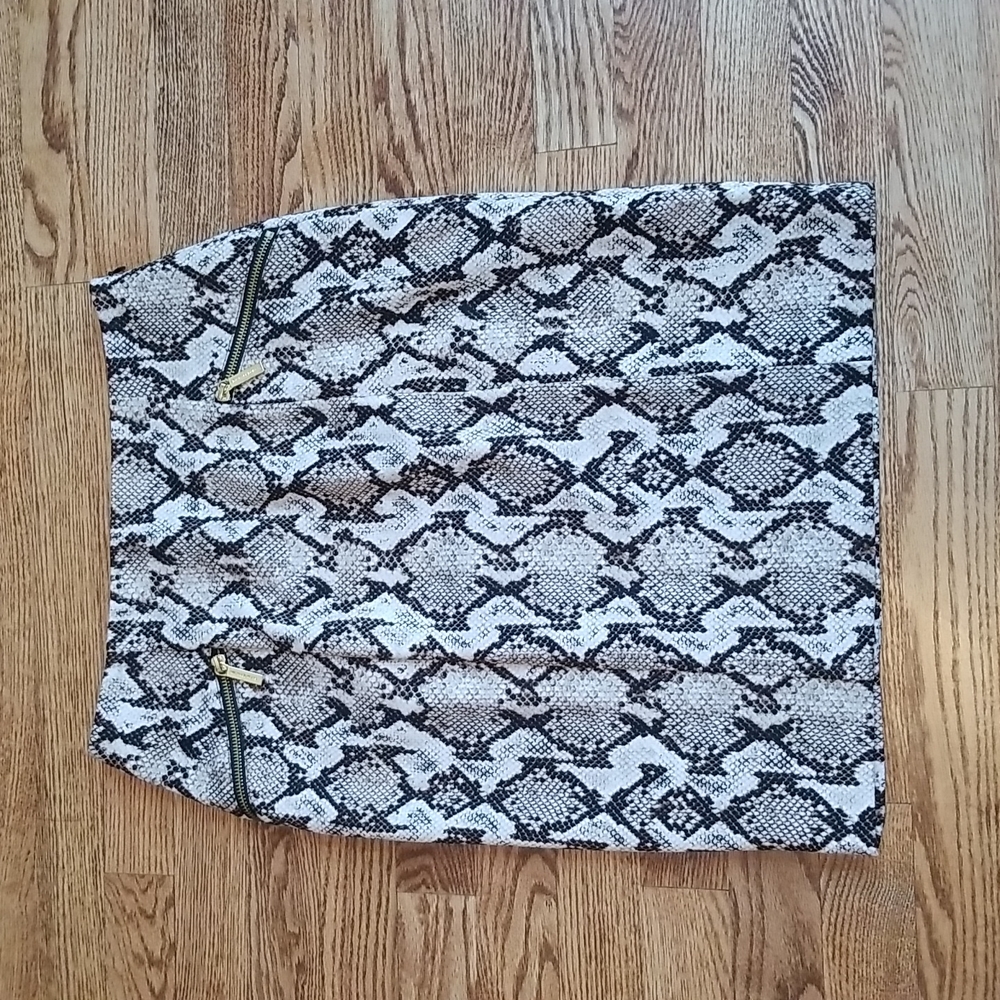 (2) MICHAEL Michael Kors Reptile Snake Print Fitted Bodycon Work or Play Classy